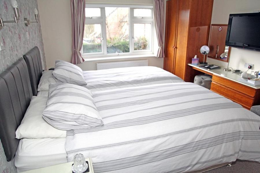 The Hinton Guest House Knutsford Exteriör bild